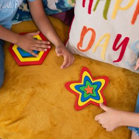 Star Puzzle - Size and Shape Sorter for Kids 2- 6 years old