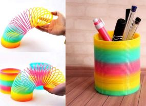 MUREN Pack of 2 Magic Spring Rainbow Bouncy Expandable Slinky Magical Toy Plastic for Boy & Girl Multicolor