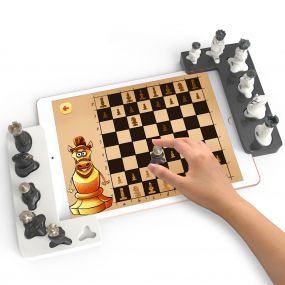 Playshifu Tacto Chess | Interactive Story-Based Chess Game Set Multicolor